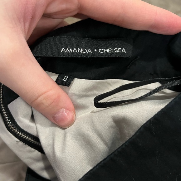 black and cream knee length circle skirt - Picture 2 of 5